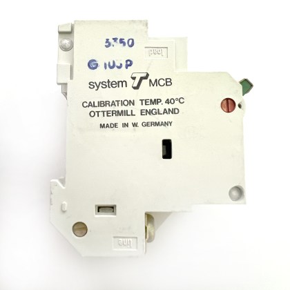 Ottermill System T AMPS10 M9 10A 10 Amp 3 Pole Phase MCB Circuit Breaker Type 3